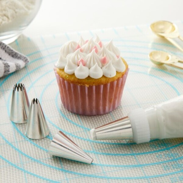 Cupcake and Decorators