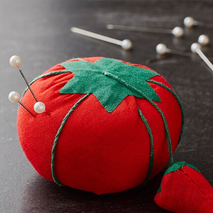 tomato pin cushion