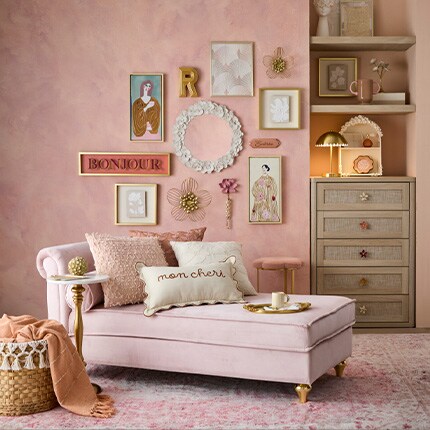 pink floral and romantic decor room