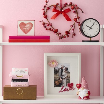 Valentine's Day Décor