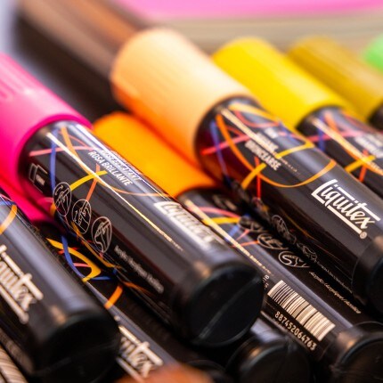 Liquitex acrylic markers