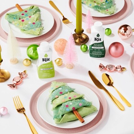 Tie-Dye tablescape holiday 25 