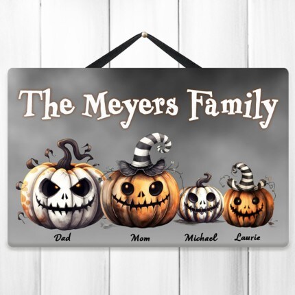 MakerPlace by Michaels Halloween sign reading “The Meyers Family,” showing four spooky pumpkins labeled Dad, Mom, Michael, and Laurie, with a playful festive tone.