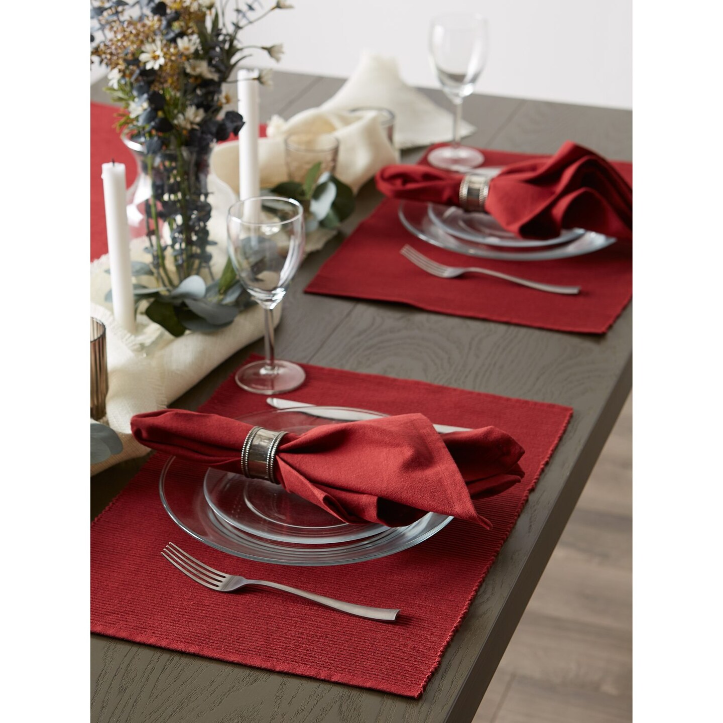 Valentine's Day Table Linen & Runners