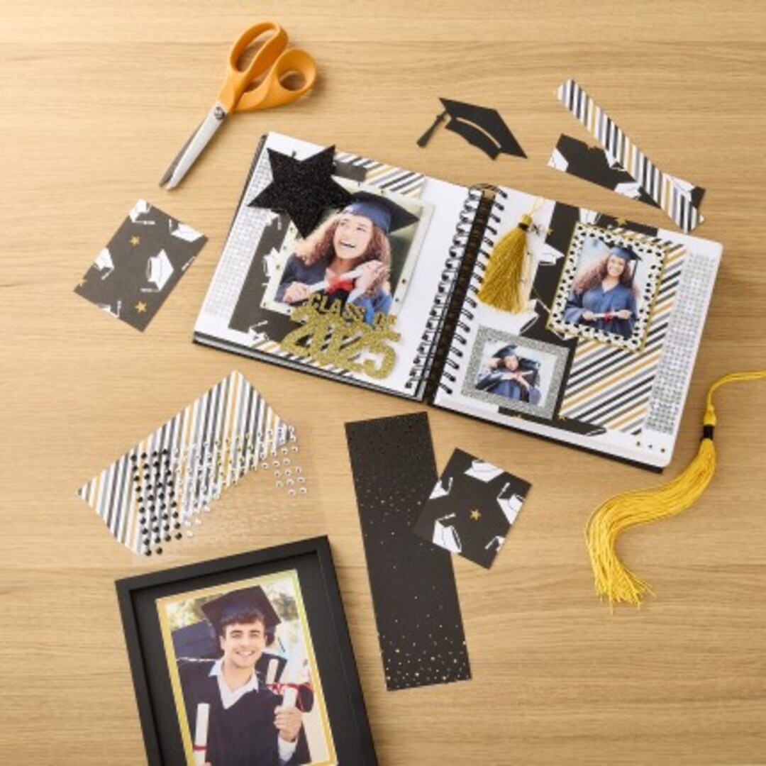 Graduation Party Invites, Frames & Décor | Michaels