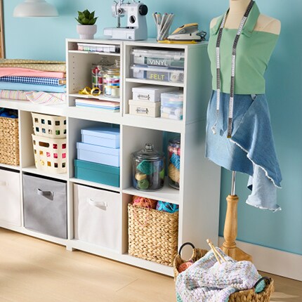 Cubes de rangement avec paniers et conteneurs de rangement en plastique