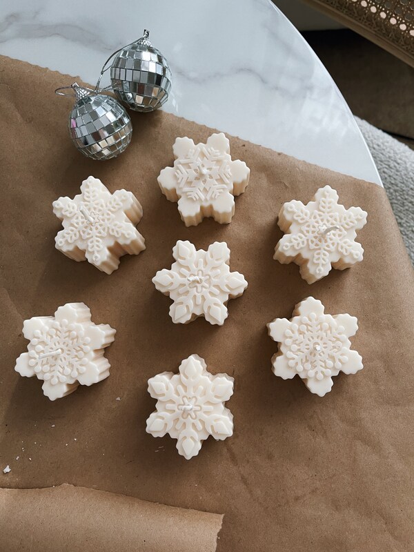 Snowflake candle.jpg