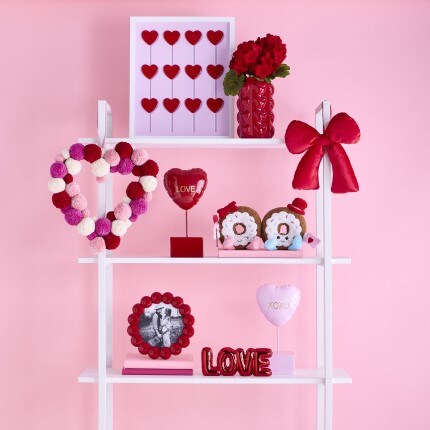 Valentine's Day Décor
