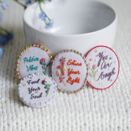 Broches & Pins